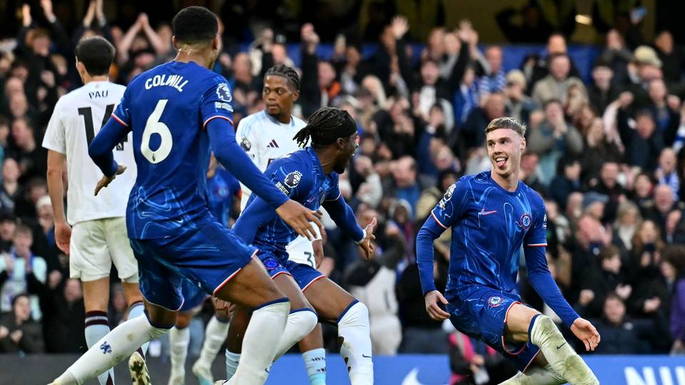 Chelsea beat Aston Villa 3-0 in one-sided EPL clash