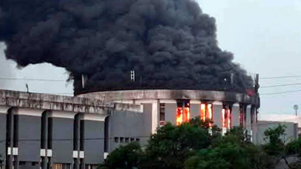 Liberia's parliament building catches fire amid protests