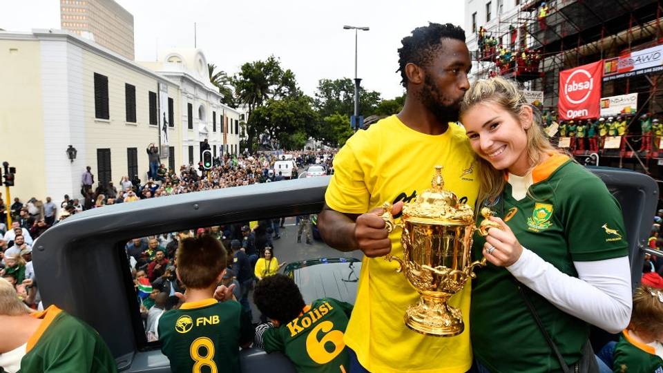 South Africans stunned by Siya and Rachel Kolisi break-up