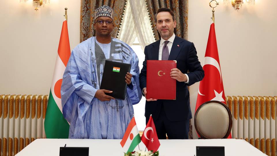 Türkiye, Niger sign deal to boost cooperation on mining