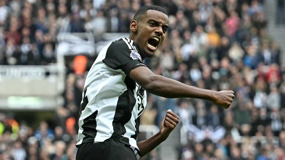 Isak's header gives Newcastle 1-0 win over Arsenal