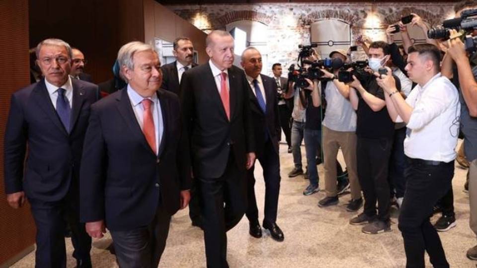 Erdogan to Guterres: Calmly managed new phase underway in Syria