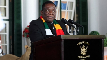 Zimbabwe charts way out of debt as Mnangagwa hosts conference