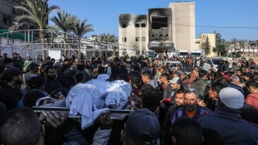 Live blog: Israel attack kills, wounds hundreds of Palestinians across Gaza