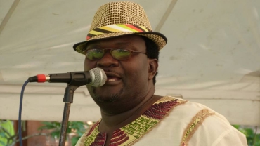 Malawi top singer Lucius Banda dies