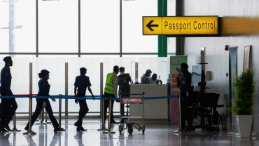 Nigeria's Abuja airport shut after plane skids off runway