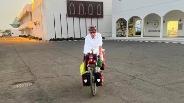 El Mouftahi: Cycling from Morocco to Mecca to bring hope